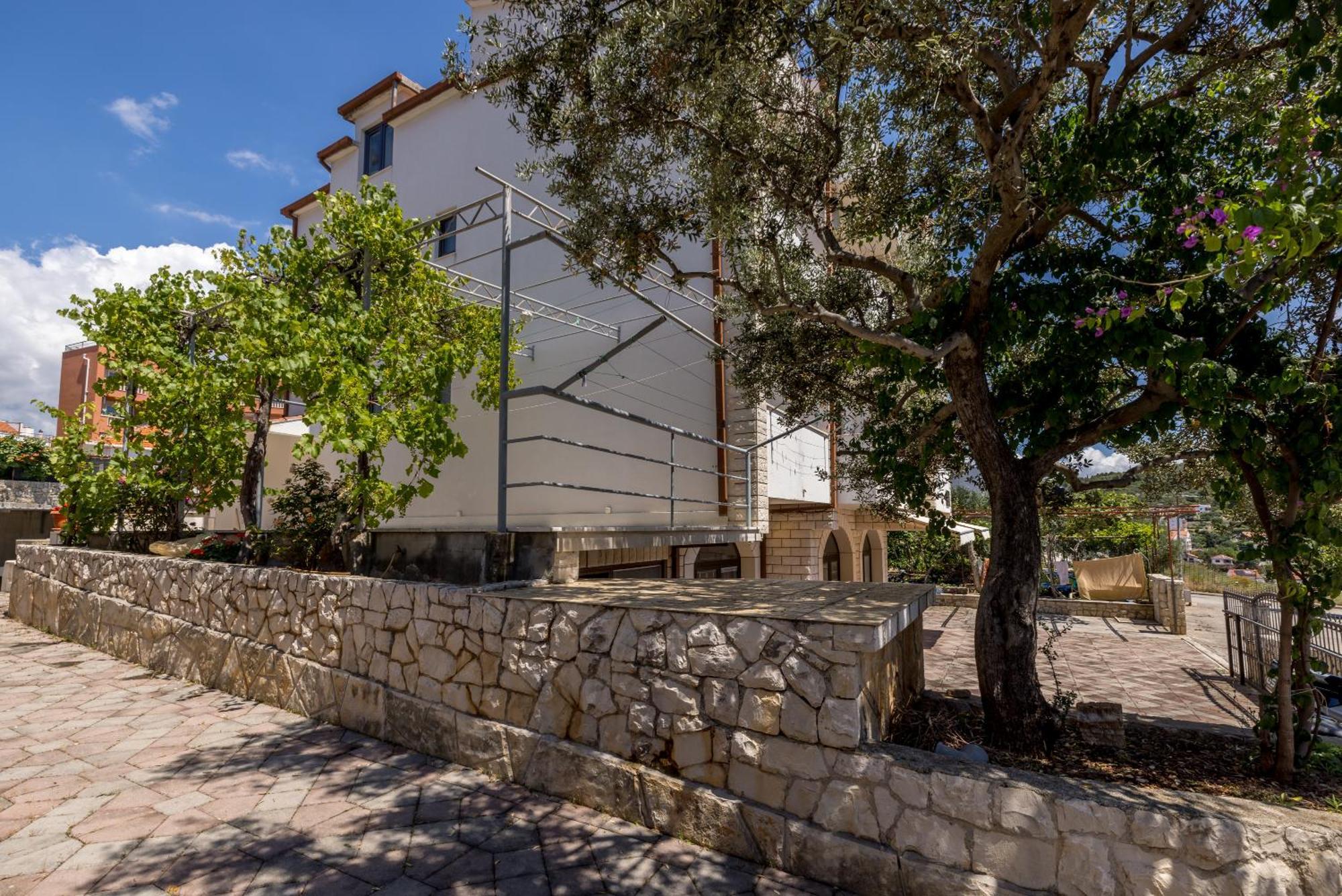 Holiday Home Krishto Trogir Eksteriør billede