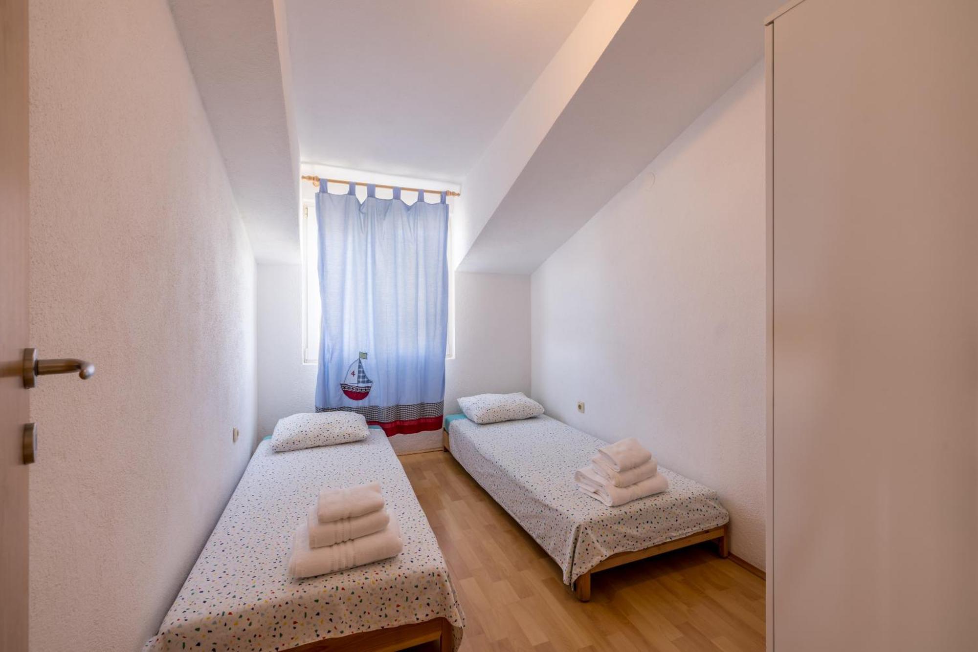 Holiday Home Krishto Trogir Eksteriør billede