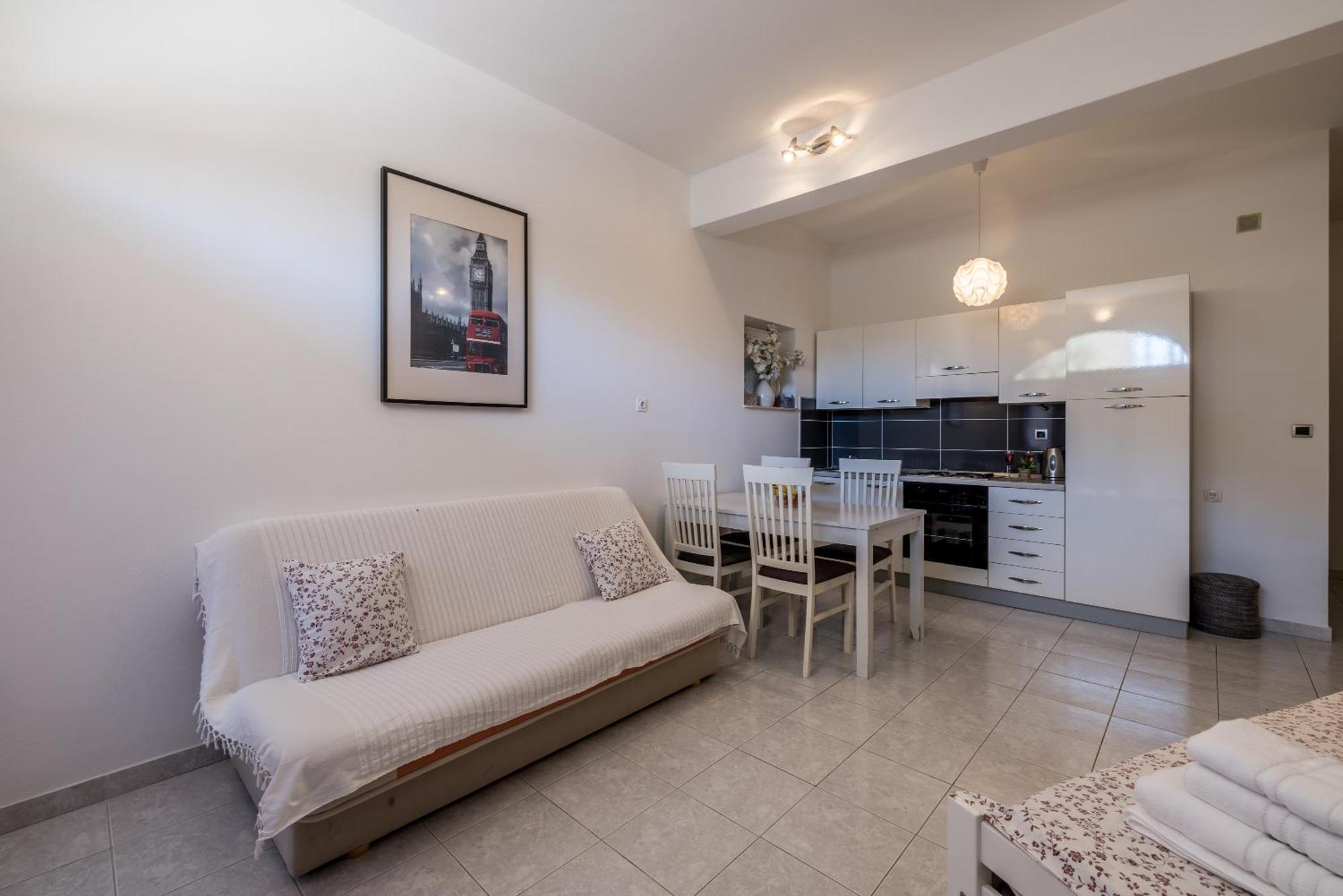 Holiday Home Krishto Trogir Eksteriør billede