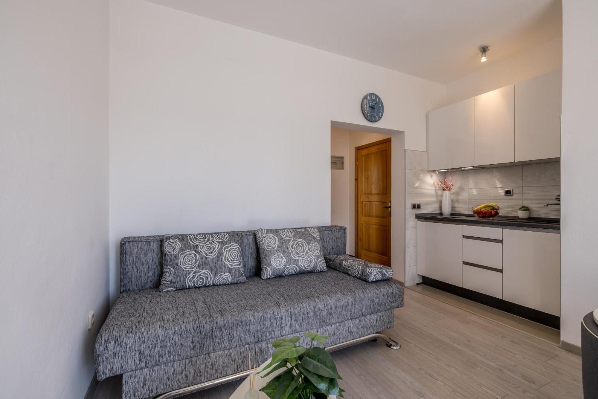 Holiday Home Krishto Trogir Eksteriør billede